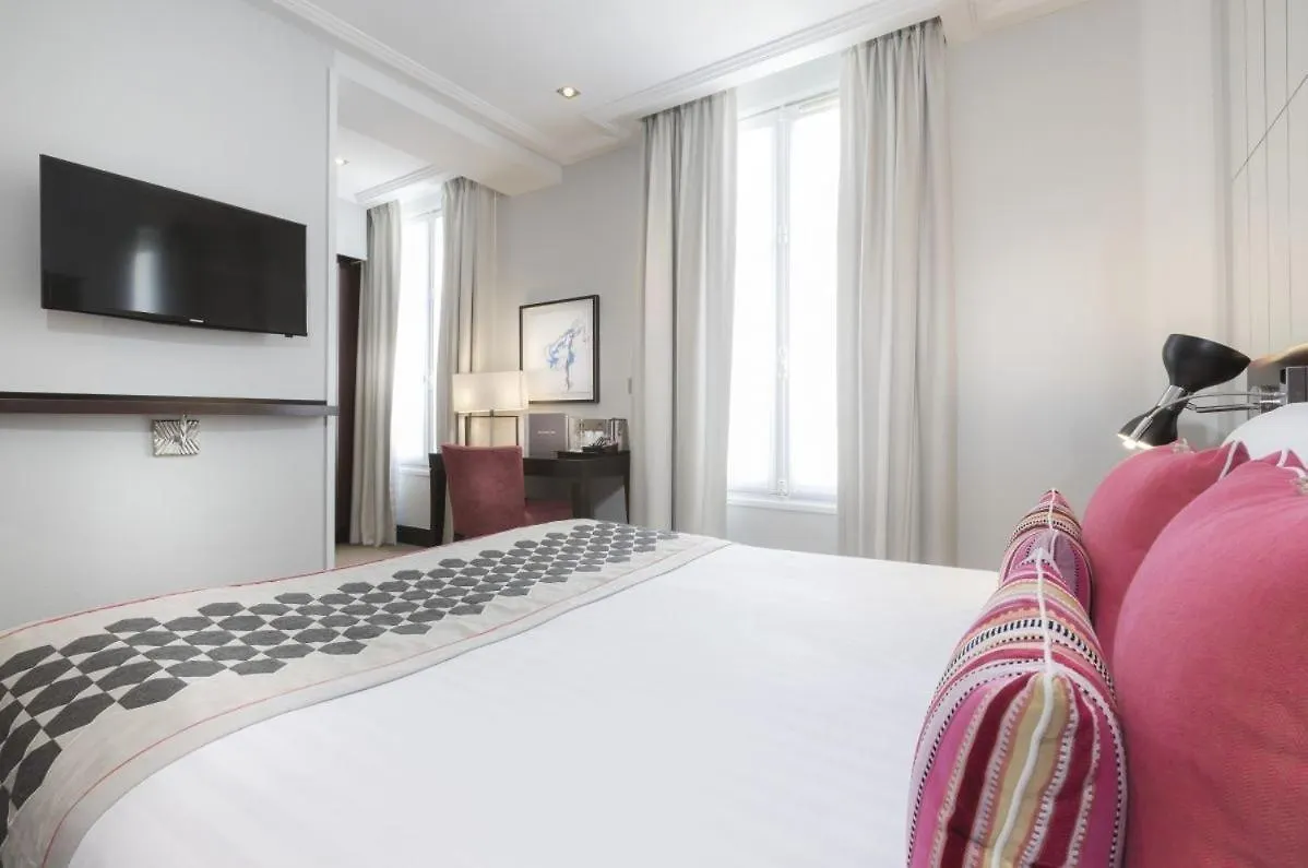 Apartamento French Luxury - Luxe A La Francaise - Arc Of Triumph París 0*,