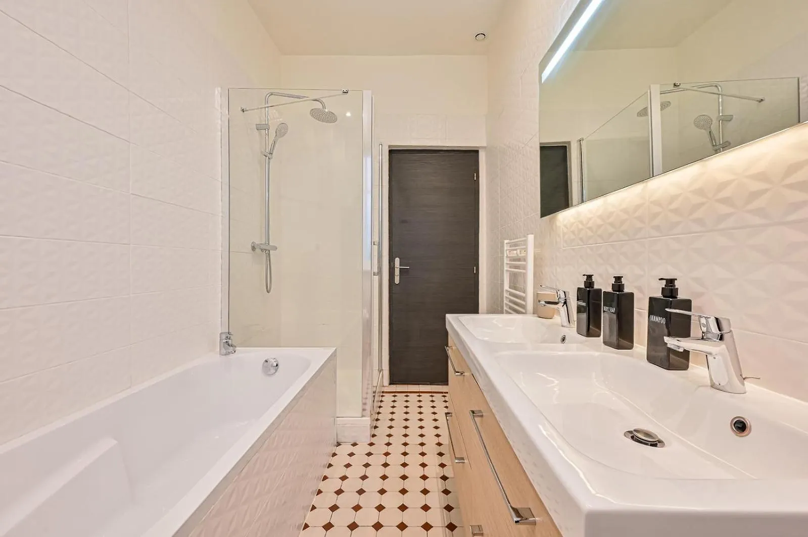 Apartamento French Luxury - Luxe A La Francaise - Arc Of Triumph París Francia