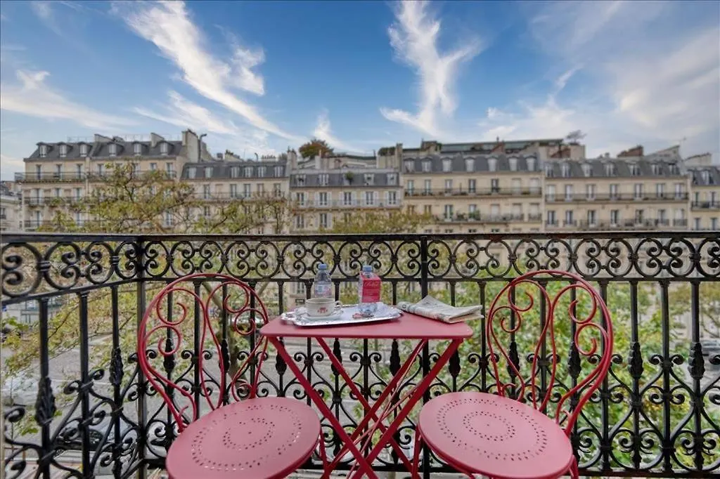 French Luxury - Luxe A La Francaise - Arc Of Triumph Apartment Paris