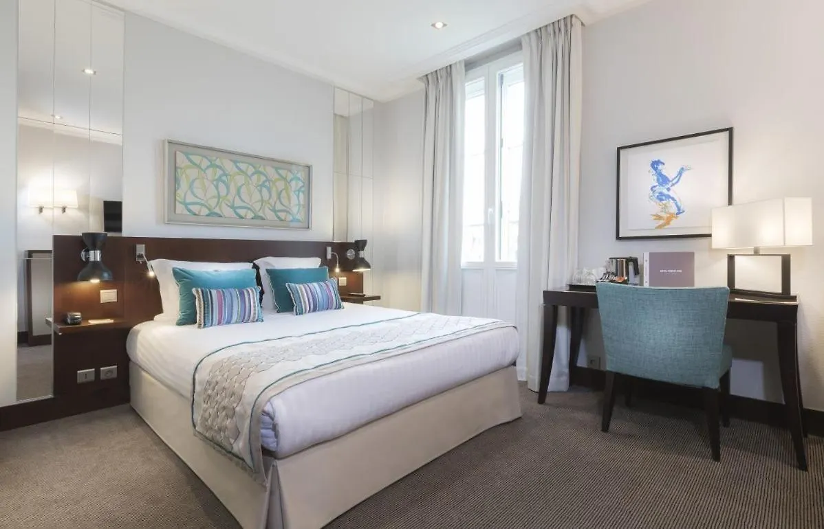 French Luxury - Luxe A La Francaise - Arc Of Triumph Apartment Paris